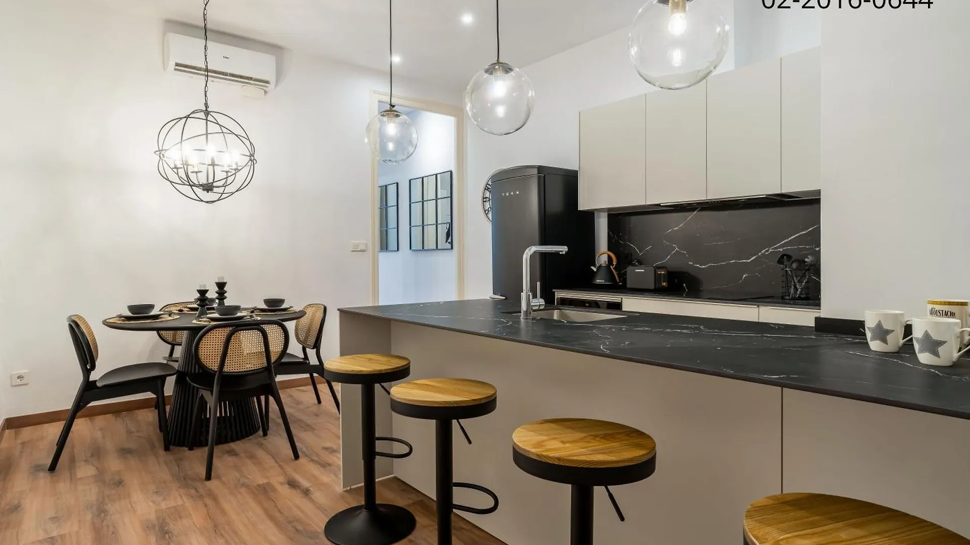 Ab Eixample Calabria Lägenhet Barcelona 0*,