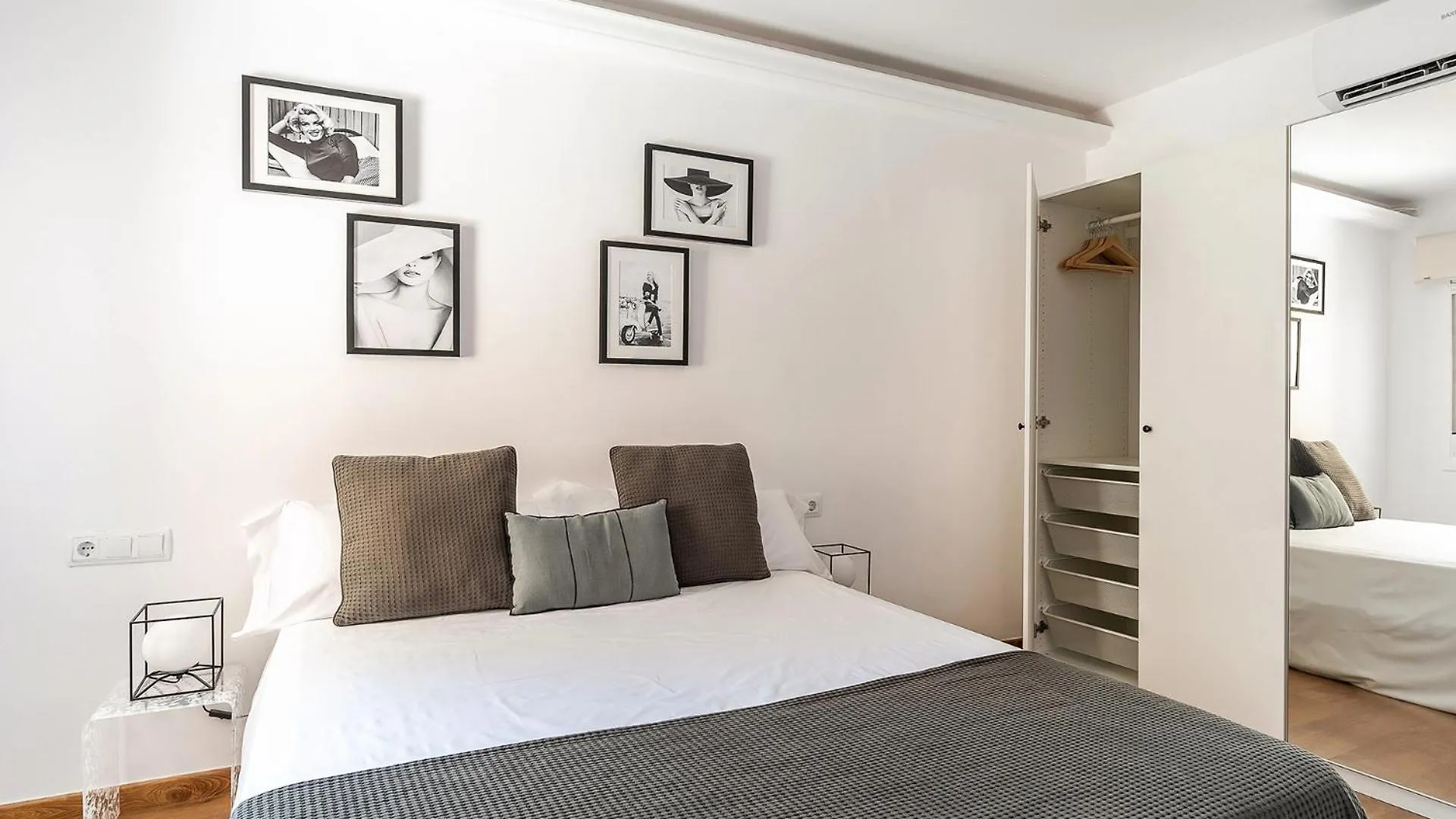 Ab Eixample Calabria Apartment Barcelona Spain