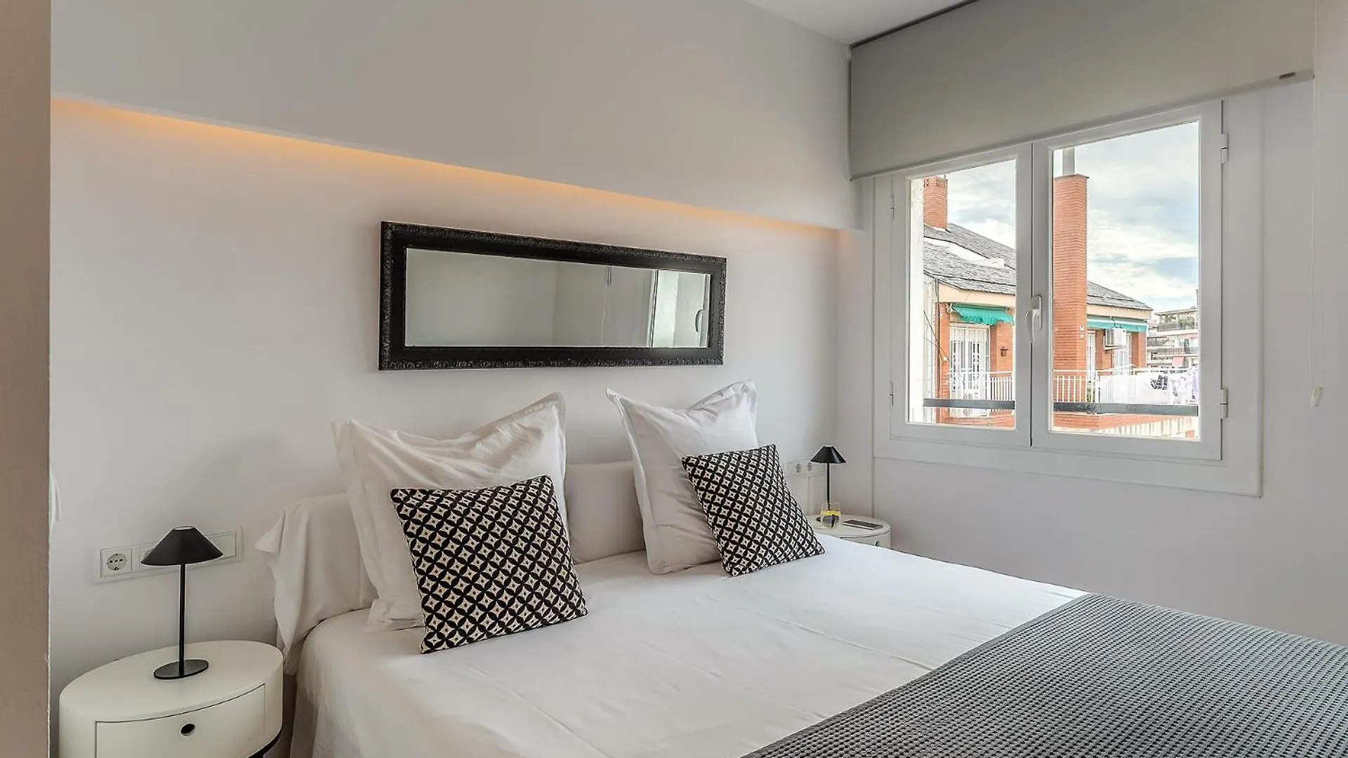 Ab Eixample Calabria Apartment Barcelona Spain