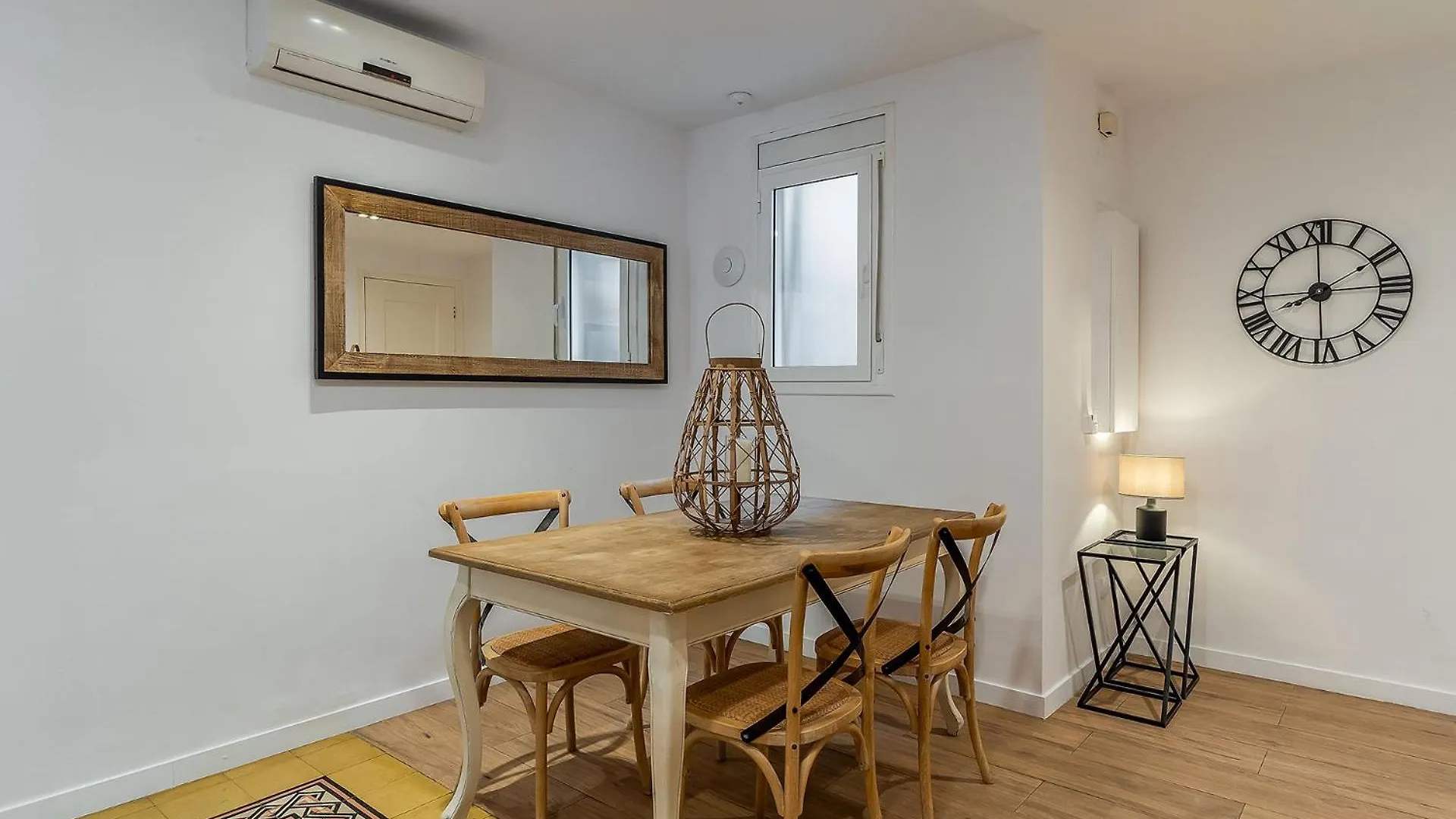Ab Eixample Calabria Apartment Barcelona Spain