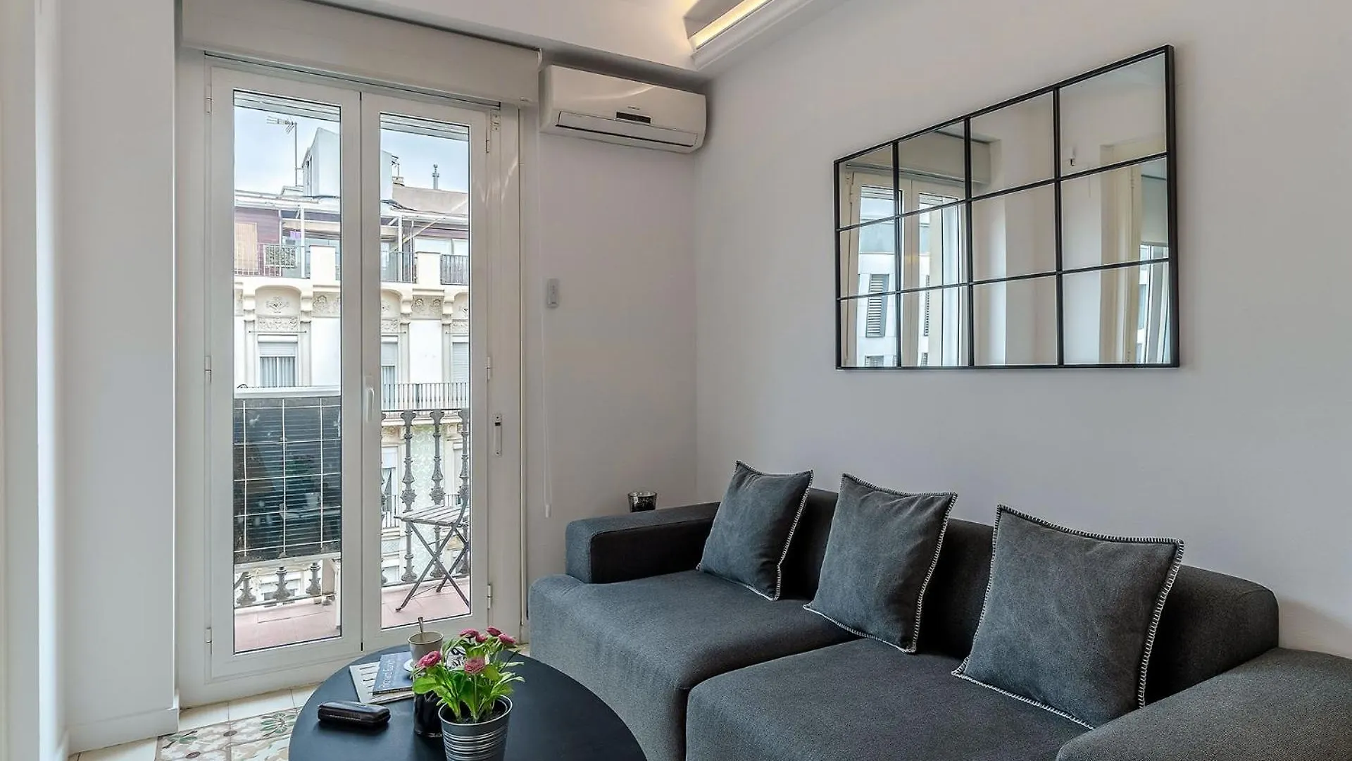 Ab Eixample Calabria Apartment Barcelona 0*,