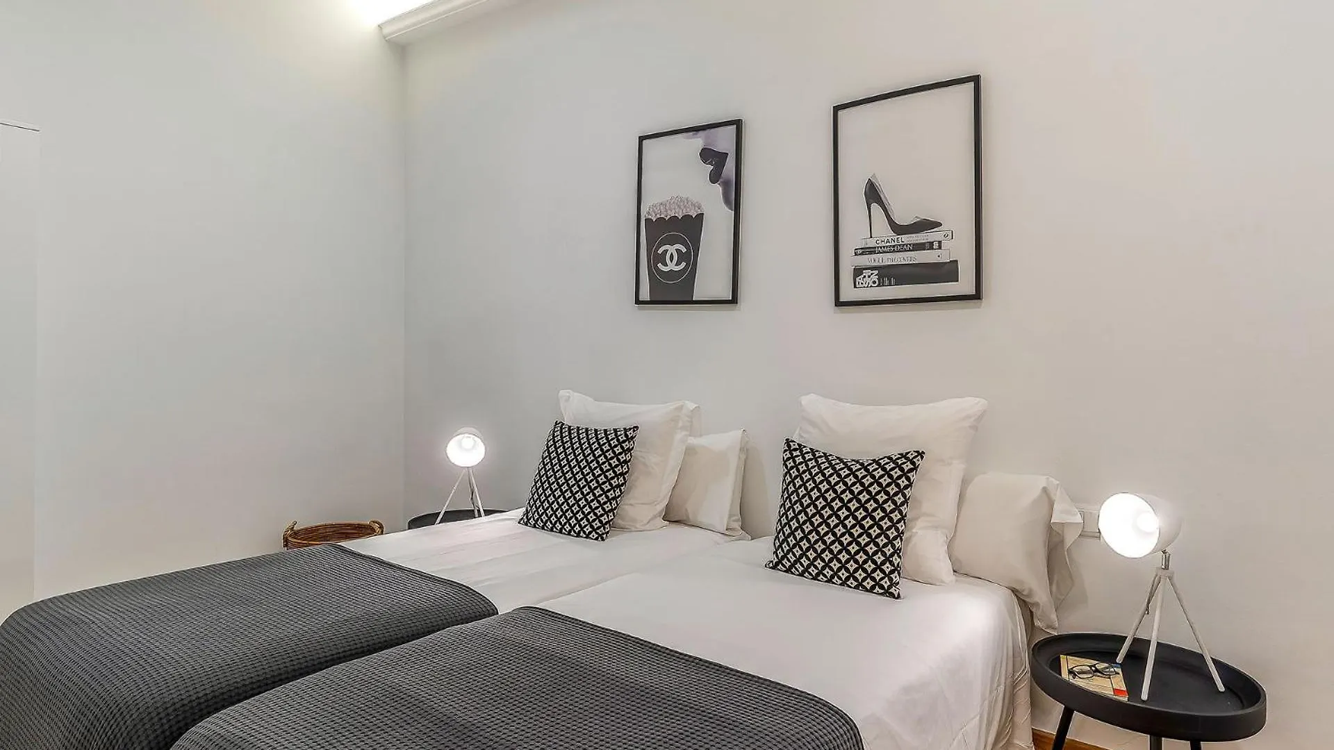Ab Eixample Calabria Apartment Barcelona